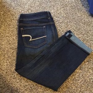 NWOT 💕 American Eagle 🦅 cropped jeans